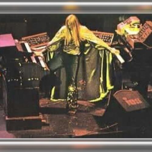 Pelerinli Kahraman - Rick Wakeman - Cüneyt Avdan